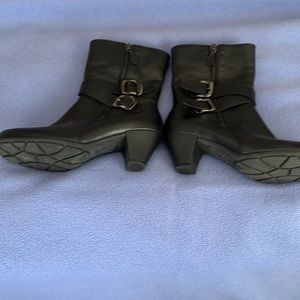 Gabor Leather Boots.  Worn once.